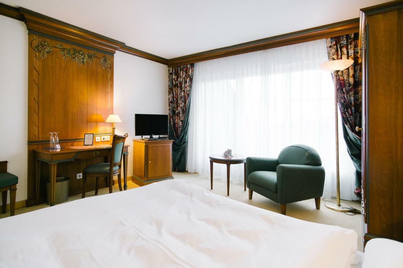 Landhaus Keller - Hotel & Restaurant 말터딩엔 외부 사진